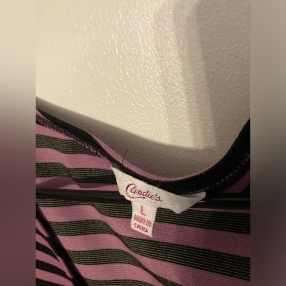 4/$25 Candie’s pink with black stripes shirt sleeve tee in size Large - Picture 2 of 4